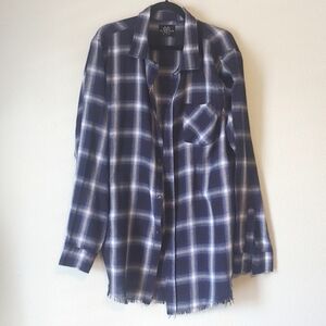 Jaywalker | Raw Hem Button Down Top